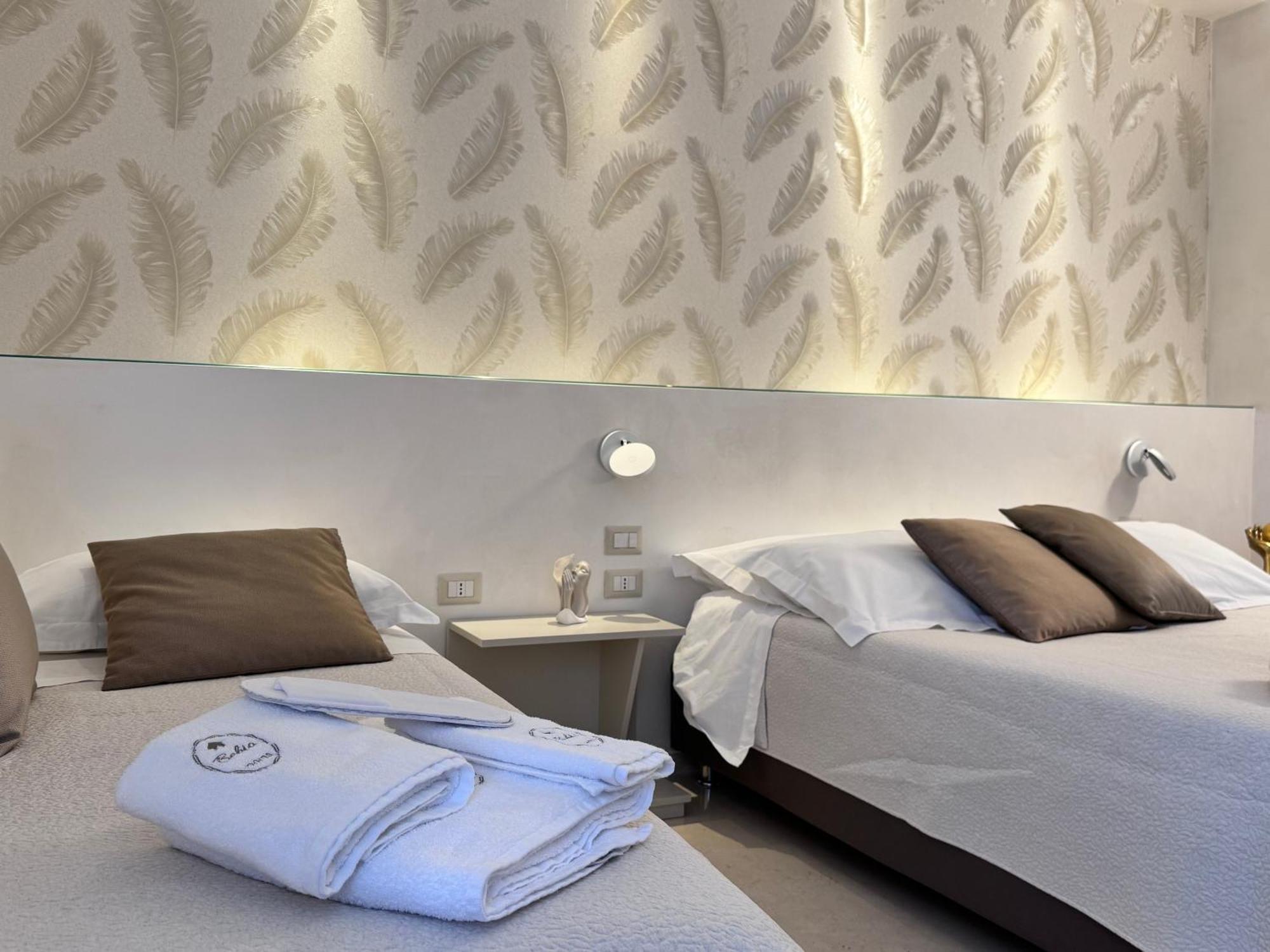 Bebio Rooms Trani Luaran gambar